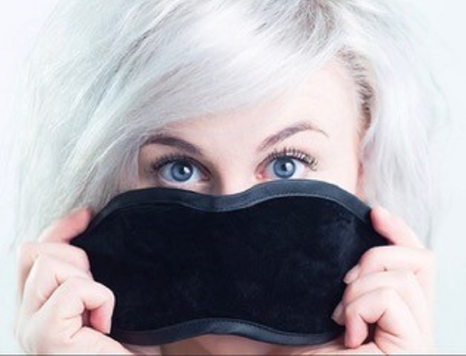 The Eye Doctor Premium Antibacterial Eye Compress - Image 3