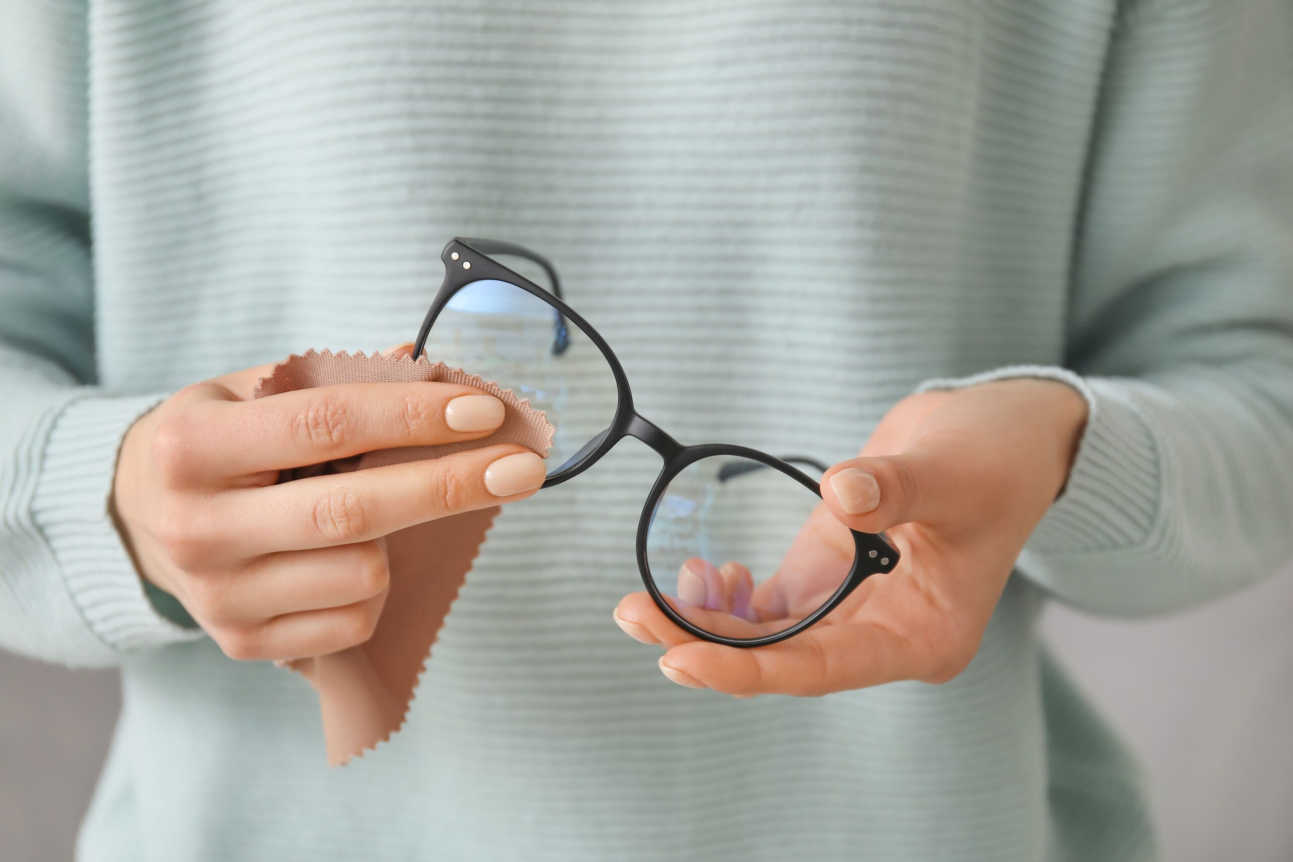 Eyewear accessories